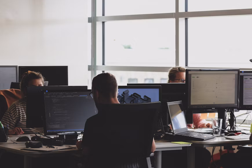 Best Countries for Software Engineers in 2026: Salary, Job Demand & Immigration Options